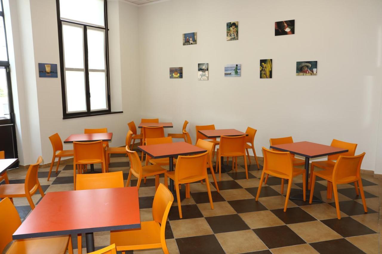 Student'S Hostel Parma Eksteriør bilde