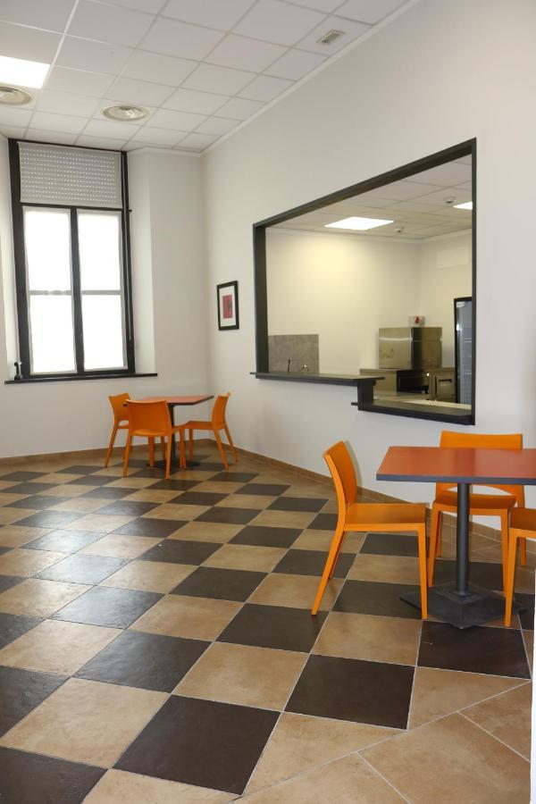 Student'S Hostel Parma Eksteriør bilde