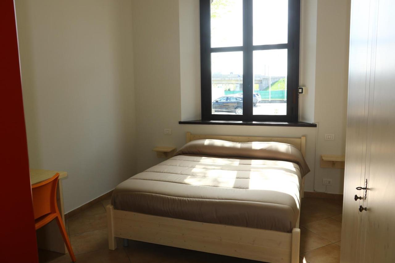 Student'S Hostel Parma Eksteriør bilde