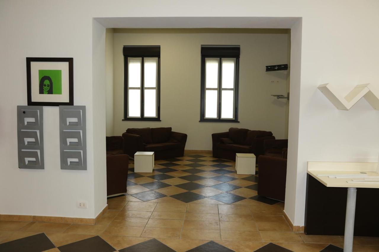 Student'S Hostel Parma Eksteriør bilde