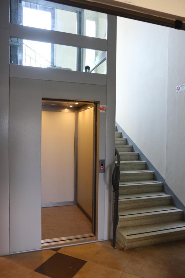 Student'S Hostel Parma Eksteriør bilde