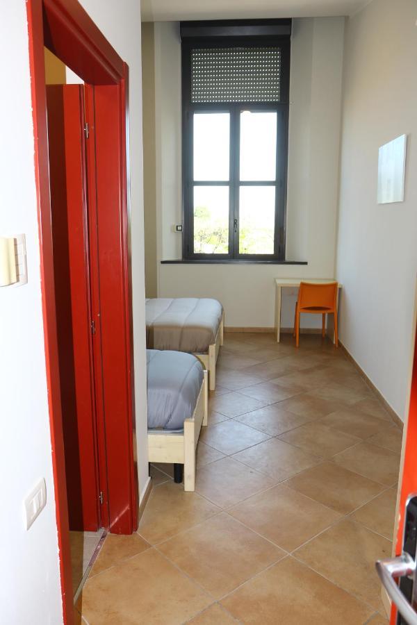 Student'S Hostel Parma Eksteriør bilde