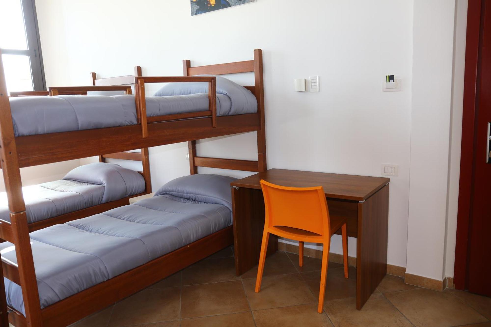 Student'S Hostel Parma Eksteriør bilde